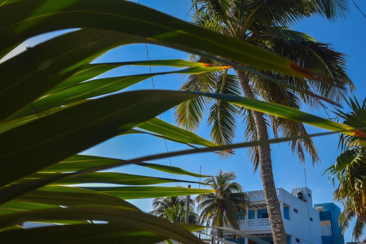 Apartamentos Del Mar El Cuyo Exterior photo